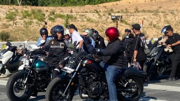 Jokowi Jajal Jalan Tol IKN dengan Influencer: Saya Sampai Ngebut