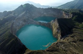 Gunung Kelimutu Berstatus Waspada Usai Temperatur Kawah Meningkat