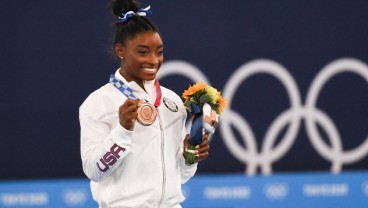 7 Fakta Unik Simone Biles, Pesenam Olimpiade Paling Berprestasi