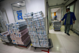 Nilai Tukar Rupiah Terhadap Dolar AS Hari Ini Berisiko Melemah
