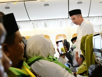 Bey Ingin Bandara Kertajati Jadi Pusat Keberangkatan Umrah Nasional