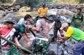 TNI di Kabupaten Cirebon Bangun Sistem Pipanisasi untuk Lahan Pertanian Minim Sumber Air