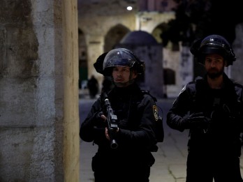 Israel Tangkap Imam Masjid Al-Aqsa Usai Khotbah Ismail Haniyeh