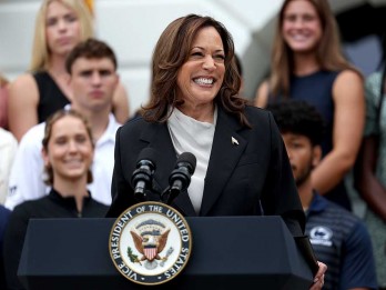 Kamala Harris Gaet Penasihat Senior Barrack Obama ke dalam Tim Kampanyenya