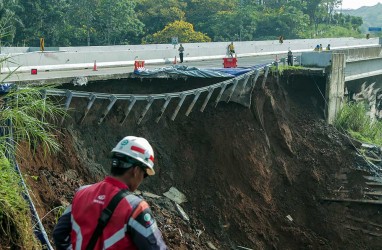 Perbaikan Permanen Tol Bocimi Usai Longsor Dikebut, Begini Progresnya