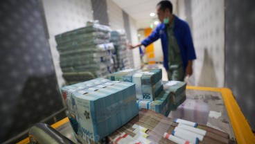 Rupiah Dibuka Melemah, Sentuh Level Rp16.189,5 per Dolar AS