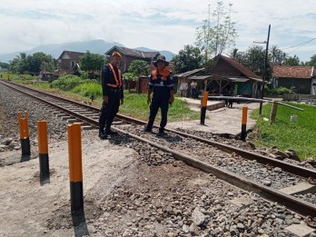 KAI Tutup 11 Perlintasan Sebidang di Wilayah Daop 3 Cirebon