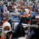 Industri Tekstil Babak Belur, Gelombang PHK Massal Tak Terbendung