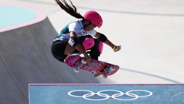 Baru 14 Tahun, Arisa Trew Jadi Peraih Medali Emas Termuda di Olimpiade 2024