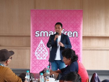 Smartfren Gelar Program Teman UMKM di Bandung Barat, Tingkatkan Literasi Digital