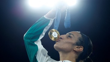 Imane Khelif Sabet Medali Emas Olimpiade 2024, Atlet Renang AS Protes Keras