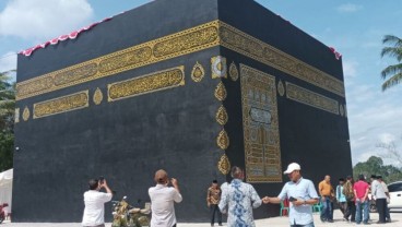 Masjid Unik Berbentuk Ka'bah di Agam Diresmikan