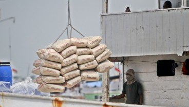 Jejak Semen Cibinong (SMCB) Menandai 47 Tahun Pasar Modal Indonesia