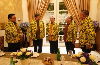 Agung Laksono: Airlangga Mundur dari Ketum Golkar Murni Pilihan Pribadi