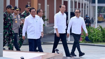 Momen Airlangga, Jokowi hingga Menteri KIM Makan Bakso di IKN