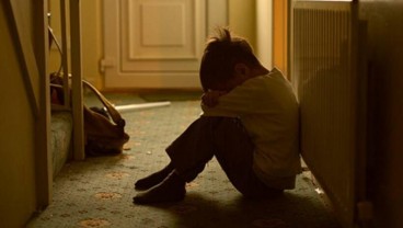 Simak 10 Tips Menyembuhkan Trauma Masa Kecil
