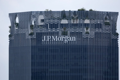 Pembiayaan Hijau JP Morgan Cs yang Belum Cukup Hijau