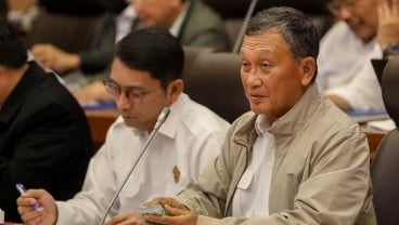 PLTU Suralaya Tak Bisa Langsung Disuntik Mati, Menteri ESDM Ungkap Alasannya