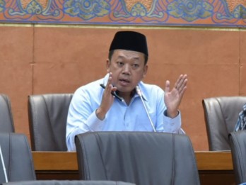 Nusron Wahid Bocorkan Bahlil Jadi Kandidat Kuat Ketum Golkar