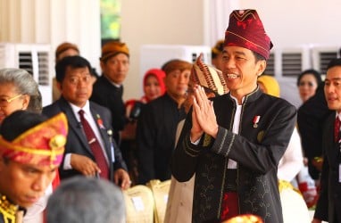 Daftar Pejabat Penerima Penghargaan Tanda Jasa dan Kehormatan dari Jokowi