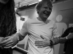 Penyanyi Ed Sheeran Beli Saham Klub Sepak Bola Ipswich Town, Jadi 'Bos' Elkan Baggot