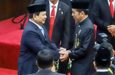 Jokowi Targetkan Pertumbuhan Ekonomi 2025 untuk Prabowo-Gibran 5,2%