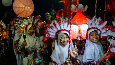 Puluhan Sekolah Ikut Karnaval Kemerdekaan di Sumedang