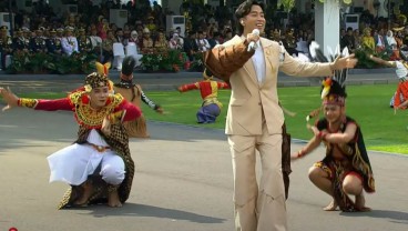 Jelang Upacara 17 Agustus, Vidi Aldiano Nyanyi Lagu Zamrud Khatulistiwa di Istana Merdeka