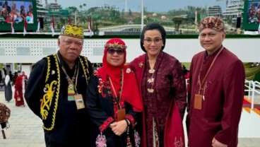 Sri Mulyani Sebut Pak Bas 'Mbrebes Mili' selama Upacara Kemerdekaan RI di IKN