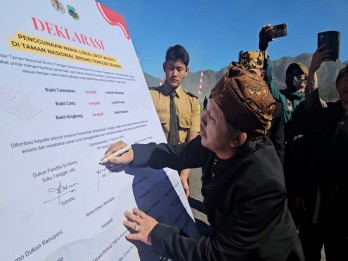 Spot Wisata di Bromo Kembali Pakai Nama Lokal, Bukit Teletubies jadi Lembah Watangan