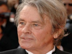 Aktor Lawas asal Prancis Alain Delon Meninggal Dunia di Usia 88 Tahun