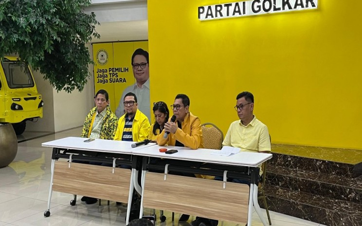 DPP Partai Golkar menggelar konferensi pers usai mundurnya ketua umum Airlangga Hartarto pada Minggu (11/8/2024) - Bisnis/Anshary Madya Sukma