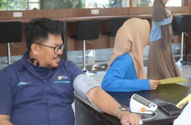 Rayakan Hari Kemerdekaan, PLN dan UPT Sulsel Adakan Donor Darah