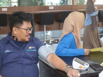 Rayakan Hari Kemerdekaan, PLN dan UPT Sulsel Adakan Donor Darah