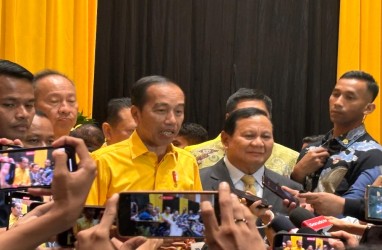 Bahlil Pangling Jokowi Pakai Baju Kuning: Saya Pikir Kader Baru Golkar