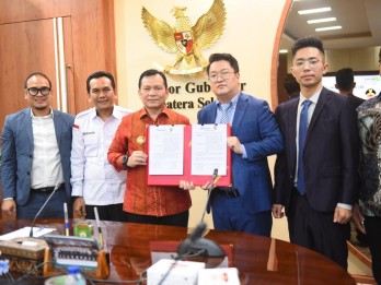 Investor China Bakal Tanam Modal Proyek PLTS 300 MW di Sumsel