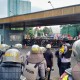 Massa Pendemo Jebol Pagar di Gerbang Pancasila Kompleks DPR