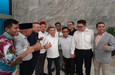 RUU Pilkada Batal Disahkan, Elite Gerindra-PDIP Berpelukan Kemudian