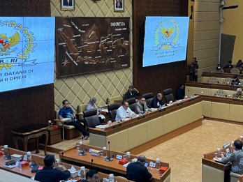 Pertimbangan KPU Sahkan PKPU Pilkada 2024 Hari Ini