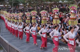 Perputaran Uang Festival Tiga Hari di Tanah Lot Mencapai Rp300 Juta