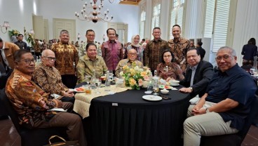Kala Begawan Ekonomi Reuni Bahas Nasib Kelas Menengah, Bawa Solusi Apa?