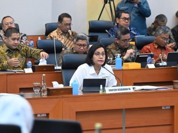 Sri Mulyani: Sekadar Stimulus Fiskal-Moneter Tak Bisa Genjot Pertumbuhan Ekonomi