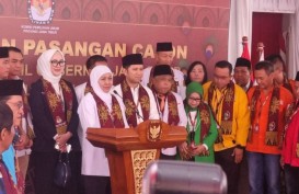 Pilgub Jatim 2024, KPU Terima Pendaftaran Khofifah dan Emil, Lanjut Tes Kesehatan