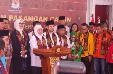 Pilgub Jatim 2024, KPU Terima Pendaftaran Khofifah dan Emil, Lanjut Tes Kesehatan