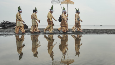 Puncak Tradisi Mandi Safar di Jambi