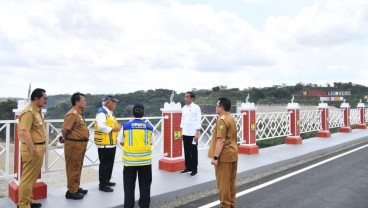 Jokowi Resmikan Bendungan Leuwikeris Senilai Rp3,5 Triliun, Proyek SDA Paling Mahal