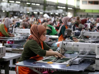 Produksi Industri Melemah, Ekonom Sebut Dukungan Pemerintah Masih Terbatas