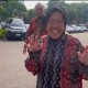 Risma Temui Jokowi di Istana, Mundur dari Kabinet?