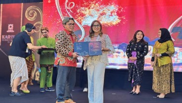 Humas Pegadaian Raih Penghargaan Kartini Humas Indonesia