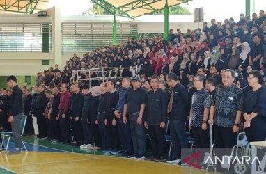 Dekan FK Undip Irit Bicara Usai Praktiknya Diberhentikan oleh RS Kariadi